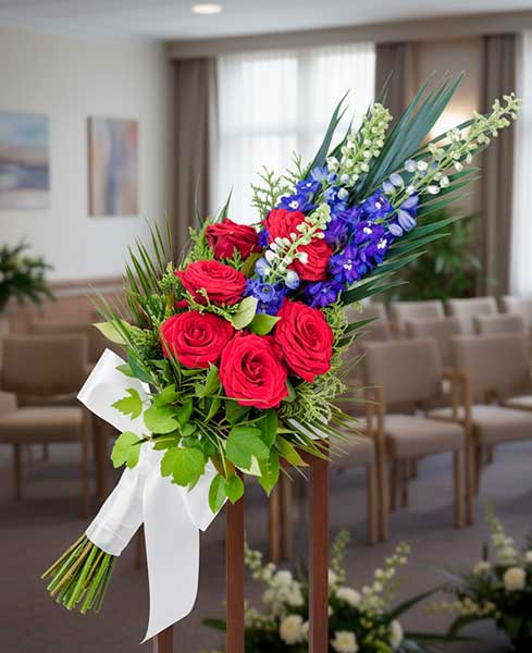 Ramo funerario seis rosas